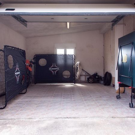 Apartment Juric Kaštel Novi 外观 照片