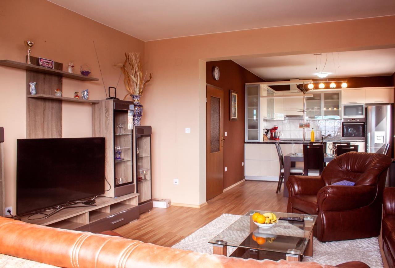 Apartment Juric Kaštel Novi 外观 照片