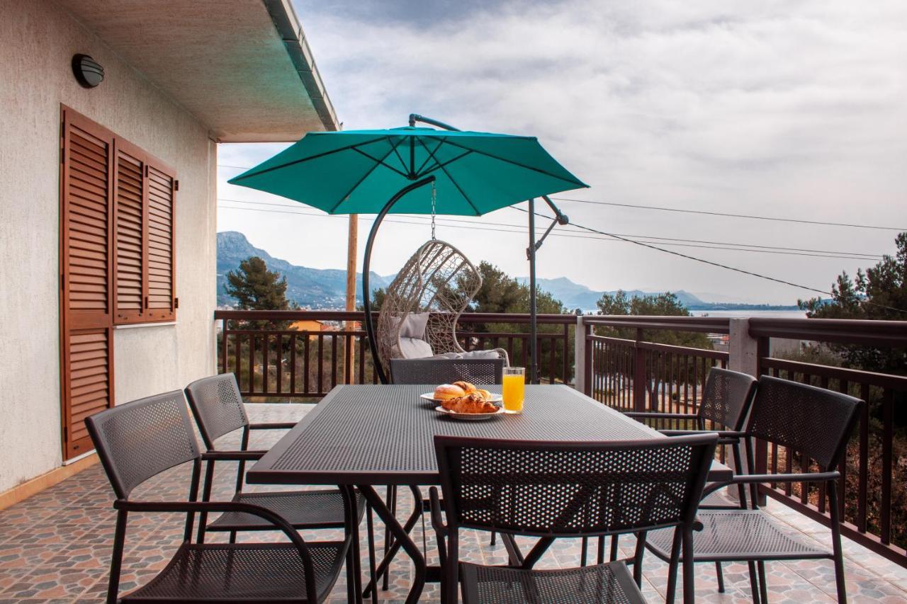 Apartment Juric Kaštel Novi 外观 照片